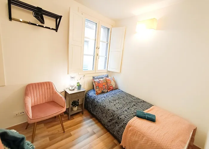Hostel Oasis - By La Rambla